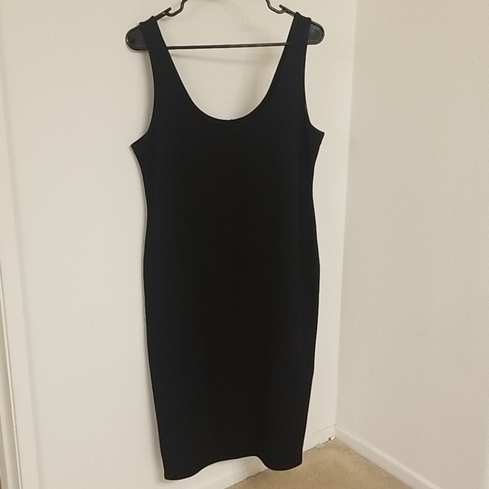 Forever 21+ black sleeveless dress